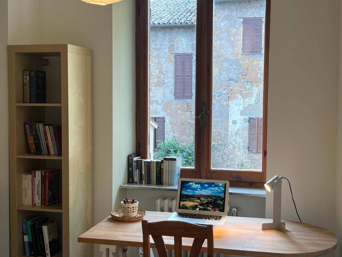 Orvieto Cosy Apartment + Fireplace ภายนอก รูปภาพ